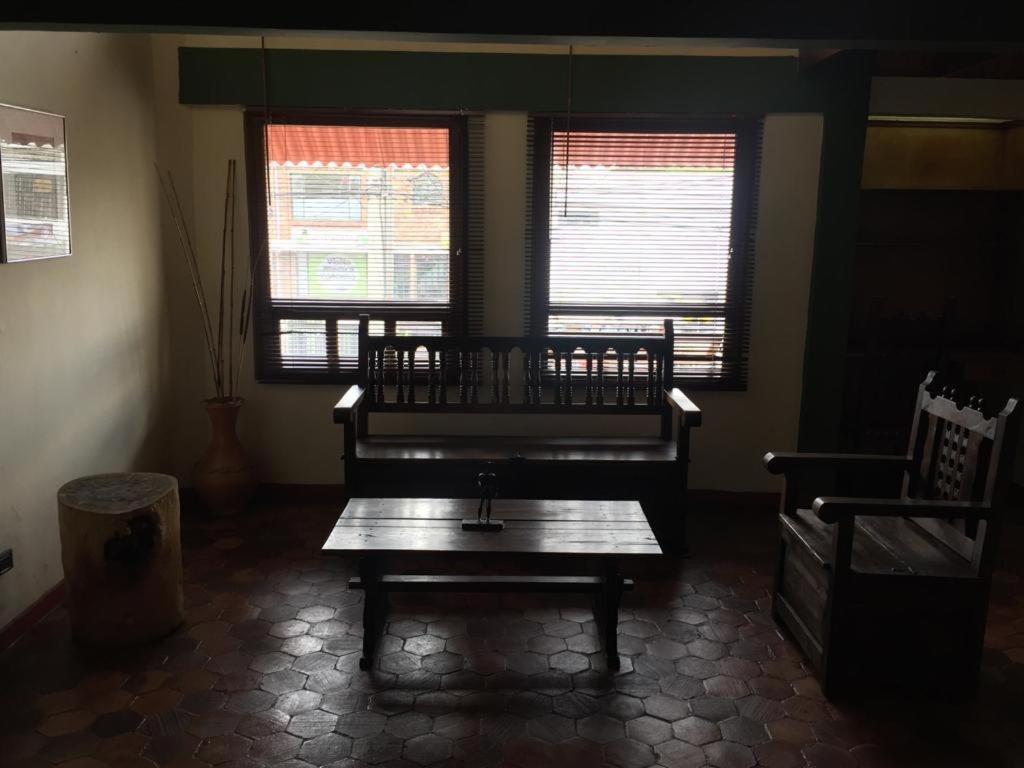Apartaestudios Quinta Hidalga Bogota Luaran gambar