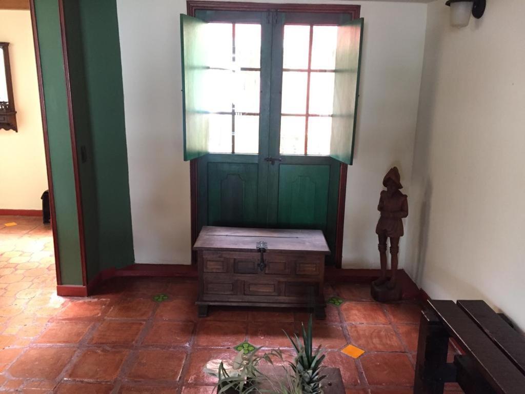Apartaestudios Quinta Hidalga Bogota Luaran gambar