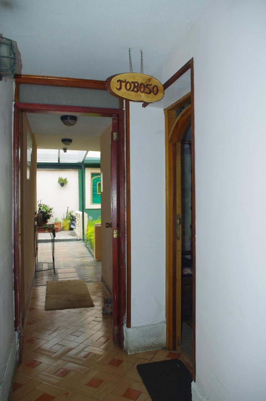 Apartaestudios Quinta Hidalga Bogota Luaran gambar
