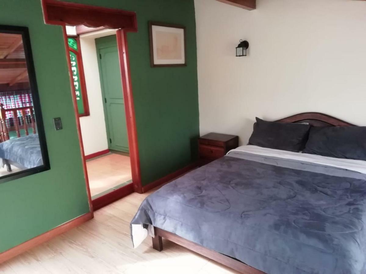 Apartaestudios Quinta Hidalga Bogota Luaran gambar