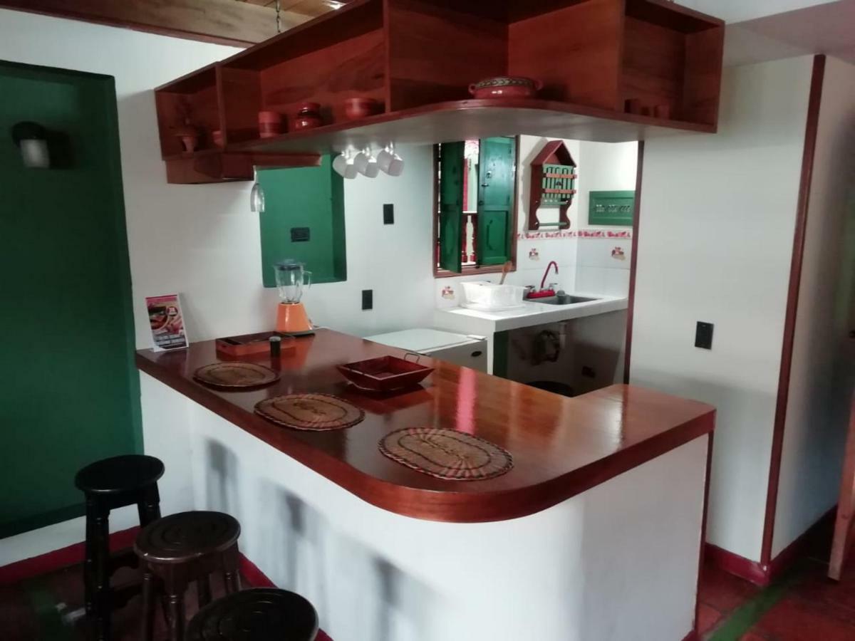 Apartaestudios Quinta Hidalga Bogota Luaran gambar