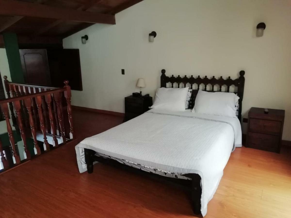 Apartaestudios Quinta Hidalga Bogota Luaran gambar